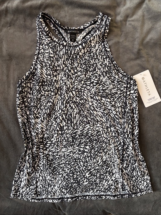 Athleta Tops - NWT Athleta Black and White Ultimate Train Printed Tank